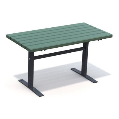 Το τραπέζι Ekeby είναι ένα ανθεκτικό τραπέζι εξωτερικού χώρου, σχεδιασμένο για να συμπληρώνει τα παγκάκια και τα παγκάκια πάρκου της σειράς Ekeby. Με τον διαχρονικό σχεδιασμό του, αυτό το τραπέζι ταιριάζει άψογα σε πάρκα, αυλές, σχολικές αυλές ή αστικούς χώρους. Κατασκευασμένο από υλικά υψηλής ποιότητας, προσφέρει εξαιρετική αντοχή στις καιρικές συνθήκες και τη φθορά, εξασφαλίζοντας μακροχρόνια χρήση. Αυτή η παραλλαγή ανεξάρτητη και δεν διαθέτει αγκύρωση, είναι πράσινο και έχει μαύρα μεταλλικά πόδια.