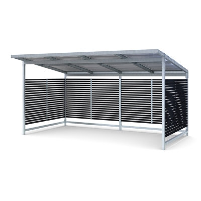 Η στέγη ποδηλάτων Stella είναι μια ευέλικτη και κομψή λύση αποθήκευσης που συμπληρώνει τόσο τα κλασικά όσο και τα μοντέρνα περιβάλλοντα. Κατασκευασμένη με μαύρες ξύλινες σανίδες από σκανδιναβικό πεύκο, ενσωματώνεται άψογα σε διάφορους χώρους. Οι σανίδες μπορούν να βαφτούν σε οποιοδήποτε προσαρμοσμένο χρώμα για να αντανακλούν την αρχιτεκτονική του περιβάλλοντος. Διαθέσιμη με ευθεία ή θολωτή οροφή από κυματοειδές μέταλλο ή πλαστικό, η Stella φιλοξενεί έως και δώδεκα ποδήλατα και μπορεί να επεκταθεί με κιτ επέκτασης για να καλύψει μεγαλύτερες ανάγκες. Σας προτείνουμε να προσθέσετε 2 σχάρες ποδηλάτων Gemini (8003537) για να χωρέσουν 12 ποδήλατα. Τα προαιρετικά χαρακτηριστικά περιλαμβάνουν πόρτες με κλειδί και σχάρες ποδηλάτων, καθιστώντας τη Stella ιδανική όχι μόνο για αποθήκευση ποδηλάτων, αλλά και ως πάρκο για καροτσάκια ή σταθμό διαλογής απορριμμάτων. Αυτή η παραλλαγή διαθέτει ίσια οροφή από κασσίτερο.