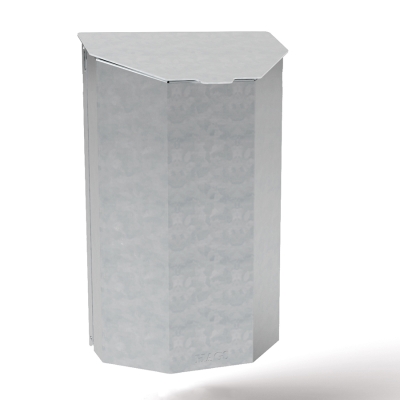 Αυτός ο στιβαρός κάδος απορριμμάτων 40 λίτρων έχει σχεδιαστεί για να έχει μια διακριτική εμφάνιση υψηλής ποιότητας, προσφέροντας παράλληλα βέλτιστη χρηστικότητα. Η κεκλιμένη κορυφή του καθιστά σχεδόν αδύνατη την τοποθέτηση μπουκαλιών από πάνω και η μπροστινή πόρτα ανοίγματος επιτρέπει το εύκολο άδειασμα. Ο κάδος Rosen μπορεί επίσης να χρησιμοποιηθεί για την απόρριψη περιττωμάτων σκύλων. Διατίθεται σε τυπικό γαλβανισμένο φινίρισμα.